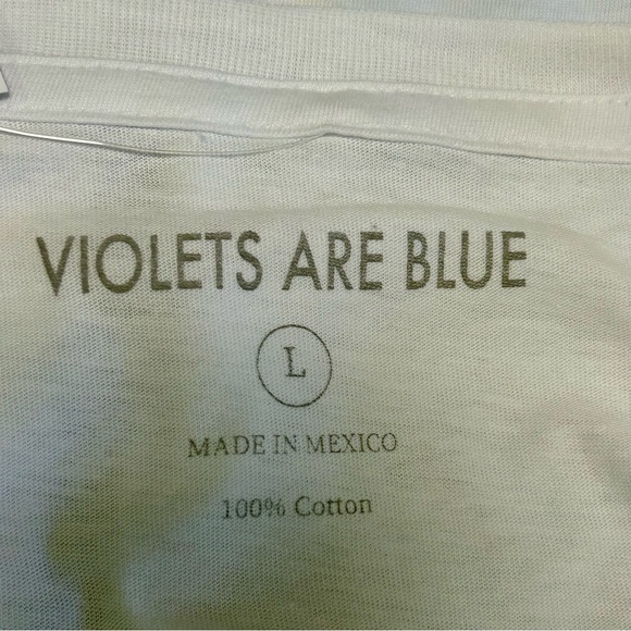 Violets Are Blue Sz L Tulum Mexico 🇲🇽 T Shirt NWT White Blue Yellow & Pink - Picture 5 of 5